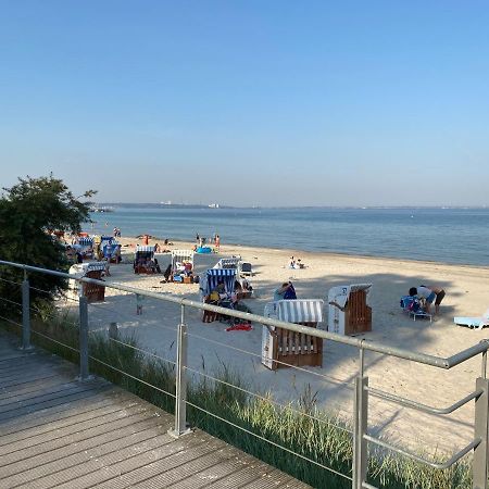 Moderne 3-Zi-Wohnung mit Meerblick direkt am Strand Scharbeutz Exterior foto