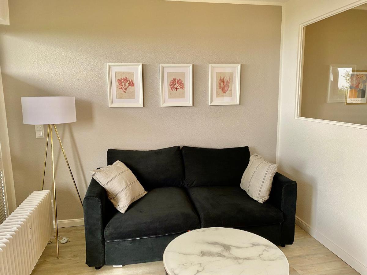 Moderne 3-Zi-Wohnung mit Meerblick direkt am Strand Scharbeutz Exterior foto